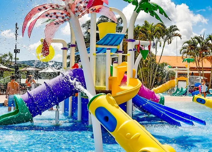 Monreale Parque AquaticoHotel Em